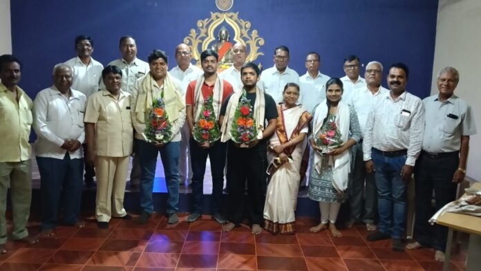 फलटण येथे गुणवंत यशस्वी विद्यार्थ्यांचा भारतीय बौद्ध महासभा तर्फे भव्य सत्कार