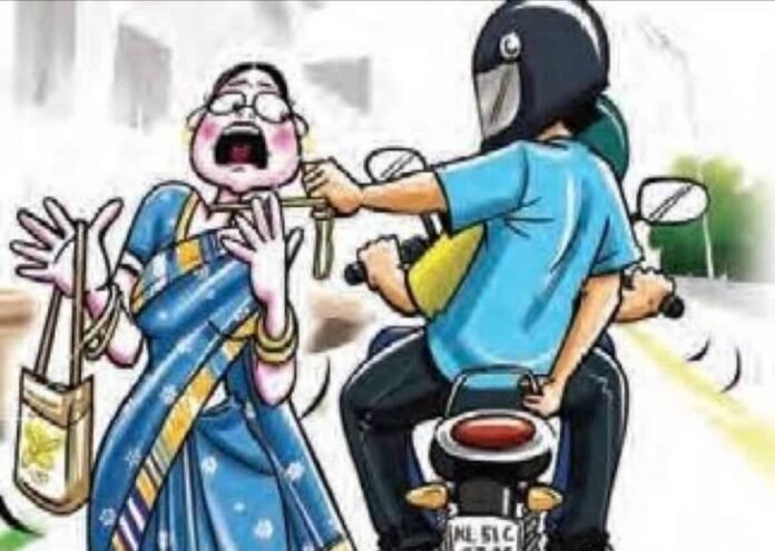 कोळकी येथील रस्त्यावर चोरी – ज्येष्ठ महिलेच्या गळ्यातील गंठण लंपास