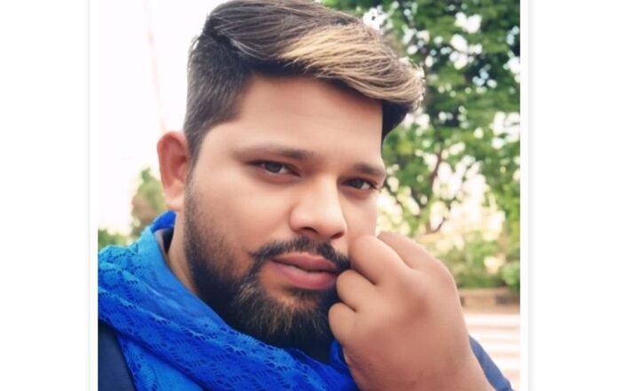 विद्यार्थ्यांच्या पुस्तकांच्या किंमतीचा भडका; कामगार संघर्ष संघटनेचा इशारा