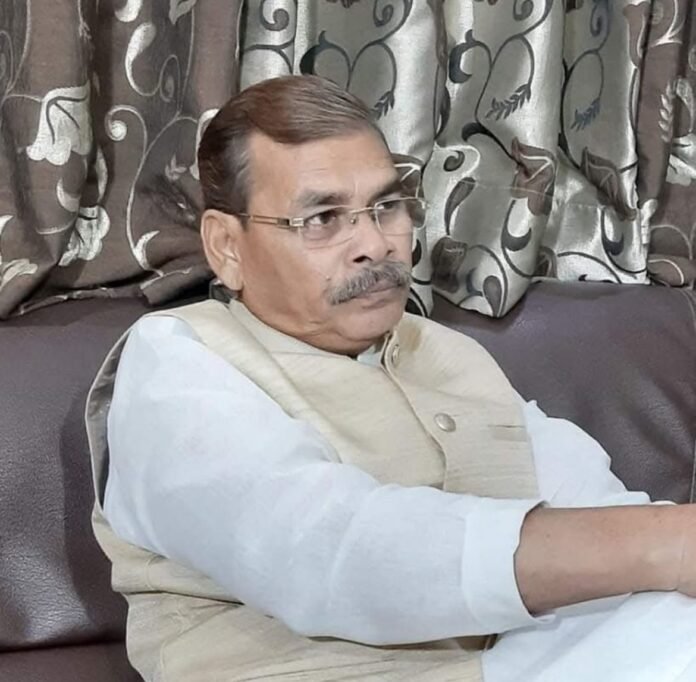 ज्येष्ठ पत्रकार रमेश आढाव यांचे निधन