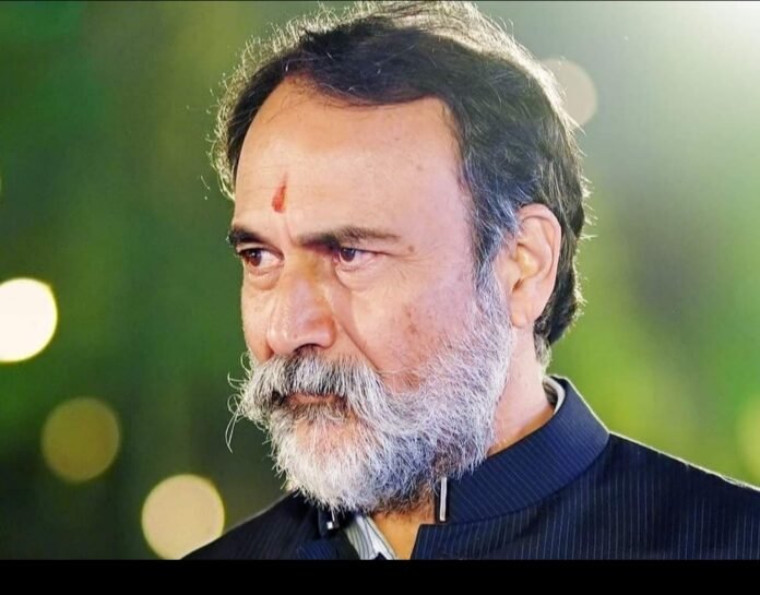 निंभोरे ग्रामपंचायतीच्या कार्यक्रमात राजकीय आरोप-प्रत्यारोप; कमिन्स कंपनीच्या मुद्द्यावरूनही विरोधकांवर निशाणा