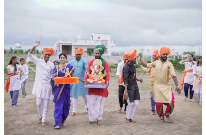 गणेशोत्सवाचा मंगलमय उत्सव आयडियल इंटरनॅशनल स्कूलमध्ये
