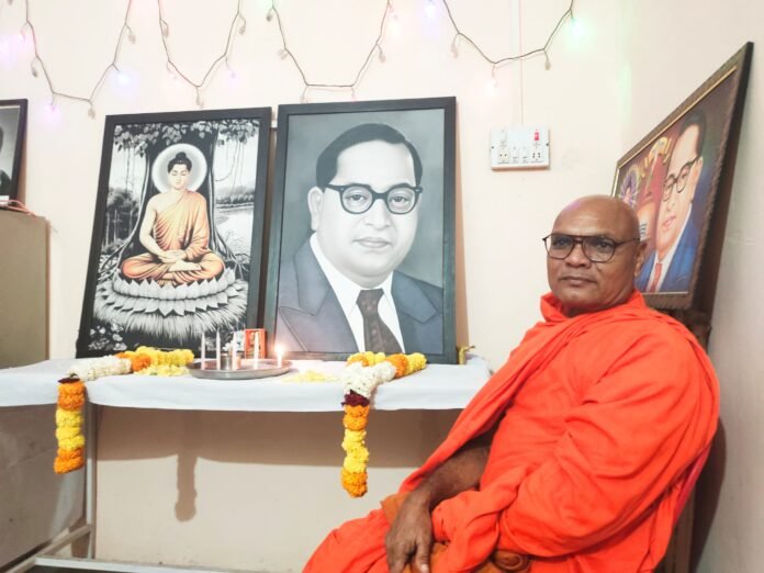 बौद्ध भिक्षूंना याचना करण्यापूर्वी उपासकांनी याचनेचा अर्थ समजून घ्यावा “! – पूज्य भंते काश्यप