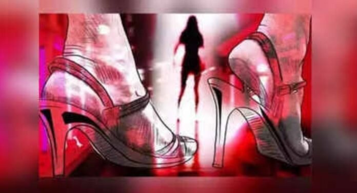लोणंदमध्ये बेकायदेशीर कुंटणखान्यावर पोलिसांची धडक; दोन महिलांची सुटका, दोघांना अटक