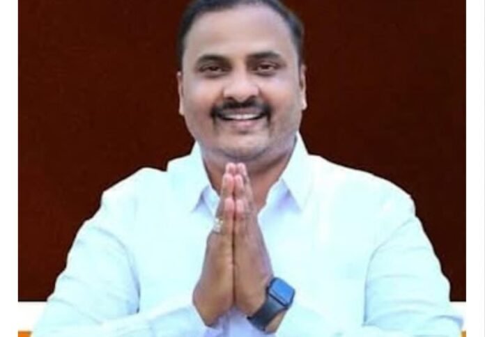 विडणी गावात समृद्ध पंचायतराज अभियानाअंतर्गत महास्वच्छता व महाश्रमदान उपक्रम सुरू