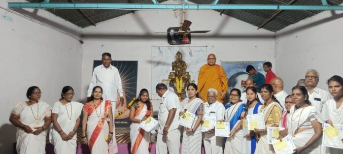 मौजे सासकल येथे ‘बुद्ध आणि त्यांचा धम्म’ ग्रंथ वाचनाचा समारोप धम्मदीक्षेने संपन्न