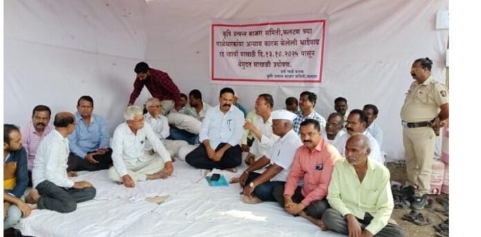 गाळेधारकांचा आवाज बुलंद – भाडेवाढीविरोधात फलटणमध्ये बेमुदत साखळी उपोषण सुरू!