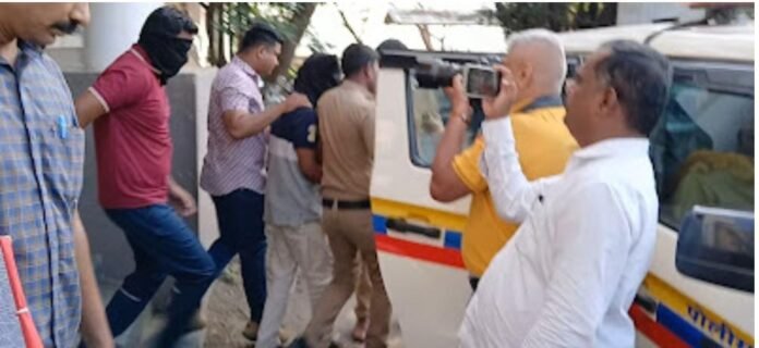 फलटण डॉक्टर आत्महत्या प्रकरण पोलीस कोठडी गोपाळ बदने प्रशांत बनकर यांना १ नोव्हेंबरपर्यंत पोलिस कोठडी