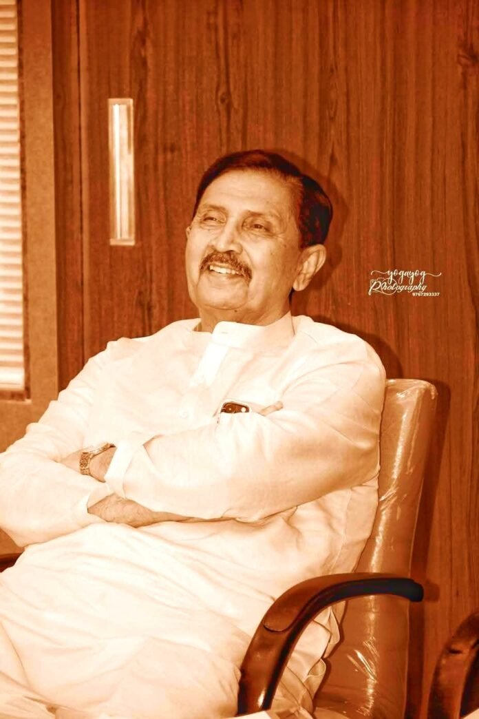 “१९९५ ची त्रिशंकू विधानसभा, कृष्णा खोरे विकास महामंडळ आणि जलदृष्टीचे नेतृत्व – श्रीमंत रामराजे नाईक निंबाळकर”