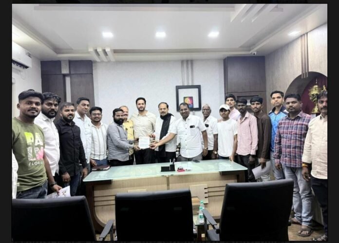 भीम जयंतीपूर्वी सर्व विकासकामे पूर्ण करण्याचे नगराध्यक्ष समशेरसिंह नाईक निंबाळकर यांचे आश्वासन