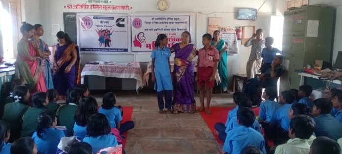 आंतरराष्ट्रीय महिला दिनानिमित्त चव्हाणवाडीत विविध उपक्रमांचे आयोजन
