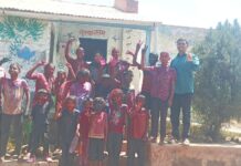 जिल्हा परिषद शाळा परतवडी येथे विद्यार्थ्यांची रंगपंचमी उत्साहात साजरी