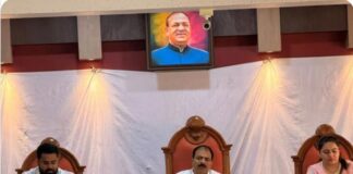 फलटण नगरपरिषदेचा ३५१ कोटींचा अर्थसंकल्प मंजूर; ‘सीटिंग’ वादाने राजकीय वातावरण तापले