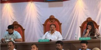 फलटण नगरपरिषदेची सर्वसाधारण सभा: ४६ ठरावांना मंजुरी; इमारतींना महापुरुषांची नावे देण्याचा निर्णय गाजला