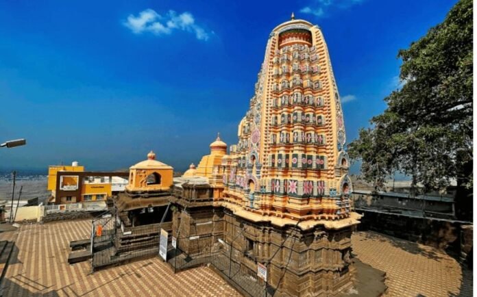 शिखर शिंगणापूर यात्रा: इतिहास, परंपरा आणि भक्तीचा अद्वितीय सोहळा