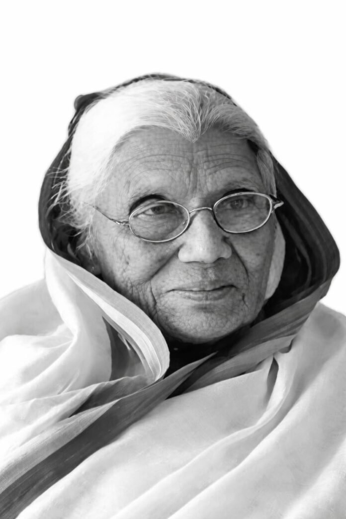 बेबीताई कांबळे यांच्या नेतृत्वाखालील फलटणची ऐतिहासिक सभा