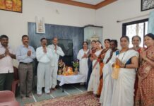 चैत्र पौर्णिमेनिमित्त जाधववाडी येथे बुद्ध वंदना व खीरदानाचा प्रेरणादायी कार्यक्रम संपन्न