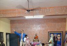 राजाळे येथे महिलांच्या पुढाकारातून डॉ. बाबासाहेब आंबेडकर व माता रमाई विवाह संस्कार दिनाचे नाट्यरूप सादरीकरण