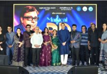 जोशी हॉस्पिटलच्या रौप्यमहोत्सवी सोहळ्यात डॉ. प्रसाद जोशी यांना ‘उषा-वैभव पुरस्कार’ प्रदान