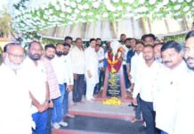 महात्मा ज्योतिराव फुले जयंती उत्साहात साजरी; रामराजे नाईक निंबाळकर यांचा समतेचा संदेश