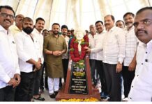 क्रांतिसूर्य महात्मा फुले जयंतीनिमित्त फलटणमध्ये अभिवादन; मंत्री जयकुमार गोरे यांची उपस्थिती