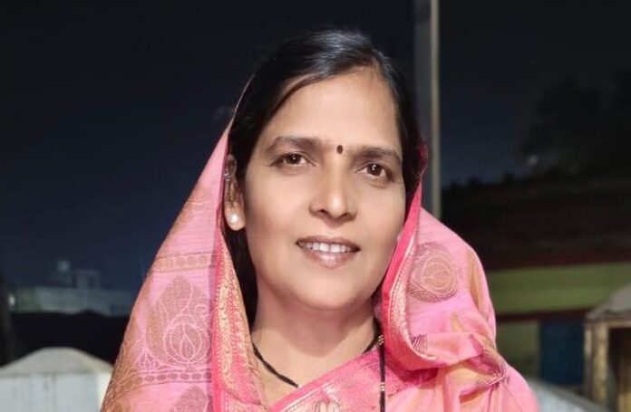 फलटण तालुक्यातील वैशालीताई कांबळे यांची सातारा जिल्हा परिषद समाजकल्याण समितीवर बिनविरोध निवड