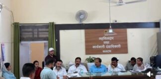 फलटणमध्ये पालखी नियोजन बैठकीतील आसनव्यवस्थेवरून वाद; तहसीलदारांना दुय्यम वागणूक?