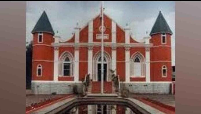 प्रशासकीय टिप्पणी नसल्याने फलटण नगरपरिषदेची पाणीपुरवठा समितीची सभा गदारोळात तहकूब