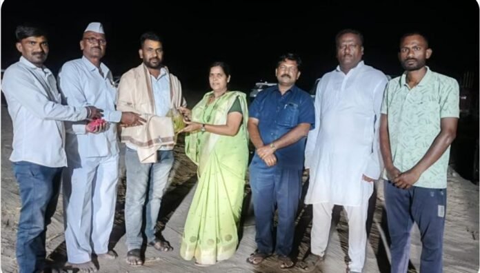 निरा उजवा कालवा ठरला जीवघेणा; बंडू बोडरे यांच्या धाडसाने दोन जणांना मिळाले जीवनदान