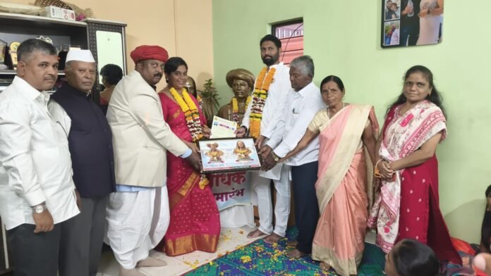 पुरोगामी विचारांचा जागर: फलटणमध्ये ‘सत्यशोधक’ पद्धतीने आंतरधर्मीय विवाह सोहळा संपन्न