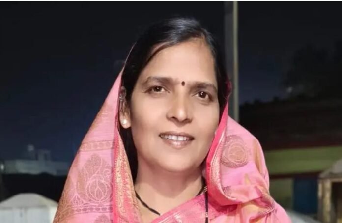 फलटण तालुक्यात शिवसेनेची ताकद वाढविणारे नेतृत्व; संजीवराजे नाईक निंबाळकर यांना उमेदवारीची शिवसैनिकांची मागणी