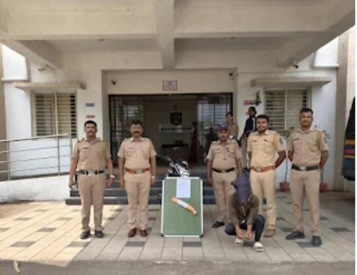 खंडणीसाठी सलून चालकावर हल्ला; सराईत गुन्हेगार अभिजित जाधव जेरबंद