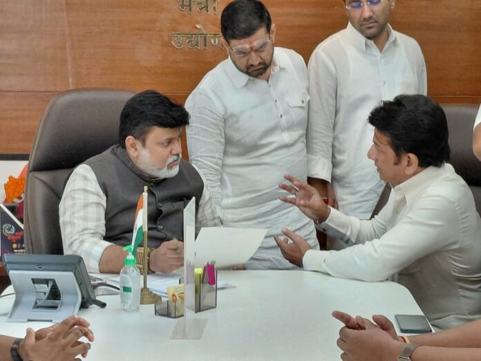 टेंभुर्णी MIDC मध्ये स्वतंत्र अग्निशामक केंद्राला मंजुरीआमदार रणजितसिंह मोहिते पाटील यांच्या पाठपुराव्याला यश