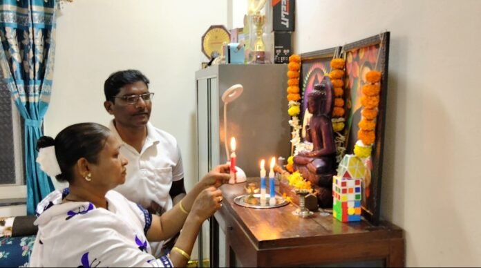भीम-फुले गीतकाव्य वाचन महोत्सवात आयु. भीमराव लोंढे यांना उत्तेजनार्थ पारितोषिक