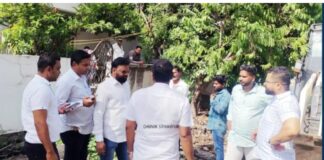 मलठण-जिंती नाका परिसरातील स्वच्छता व पाणीपुरवठ्याची प्रशासनाकडून पाहणीनगराध्यक्ष समशेरसिंह नाईक निंबाळकर यांच्या आदेशानुसार अधिकाऱ्यांचे दौरे; नागरिकांच्या समस्या सोडविण्यासाठी महत्त्वाचे निर्देश
