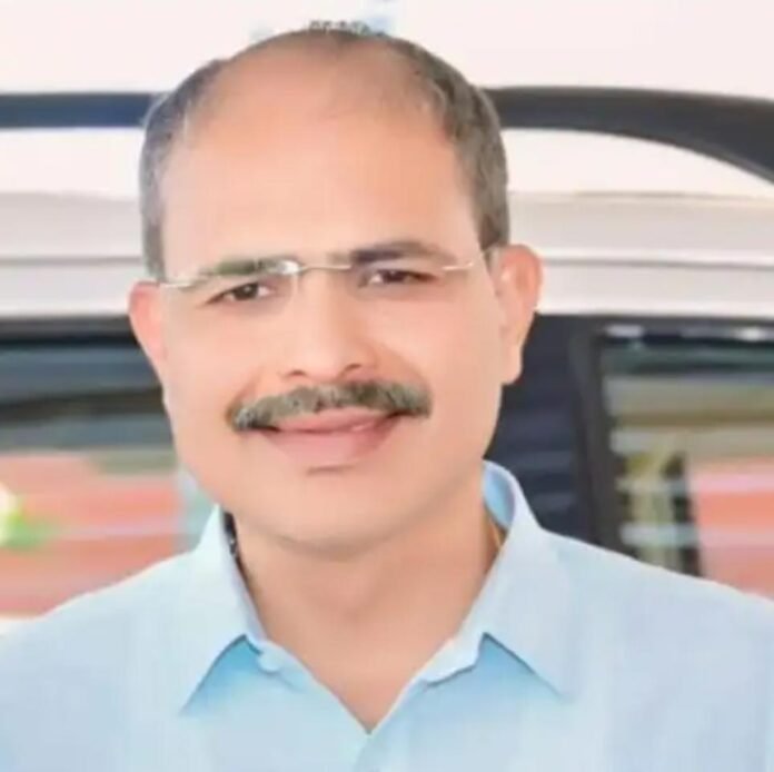 तेली गल्लीचा पाणीप्रश्न अखेर निकाली; महिनाभरात नवीन पाइपलाइन टाकून नगराध्यक्षांनी पाळला शब्द