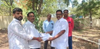 प्रभाग क्र. १० मधील वादळग्रस्त नागरिकांना मदत मिळवून देण्यासाठी नगरसेविका मनिषा तिकोटे यांची पुढाकार