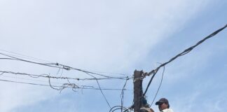 प्रभाग क्रमांक १० मध्ये नवीन एलईडी व मर्क्युरी दिव्यांची बसवणी; नागरिकांकडून समाधान व्यक्त