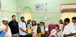 फ . न . प प्रभाग १२ मधील विद्यार्थ्यांसाठी वही वाटप कार्यक्रमाचा उत्साहात शुभारंभ