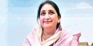 सुनेत्रा पवारांच्या अचानक पाहणीनंतर बारामती वैद्यकीय महाविद्यालयात मोठी प्रशासकीय उलथापालथ; डीनसह प्रशासकीय अधिकाऱ्यांची बदली