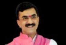 अतिवृष्टीच्या पार्श्वभूमीवर सातारा प्रशासन अलर्ट; संवेदनशील भागातील नागरिकांचे तात्काळ स्थलांतर करा : पालकमंत्री शंभूराज देसाई