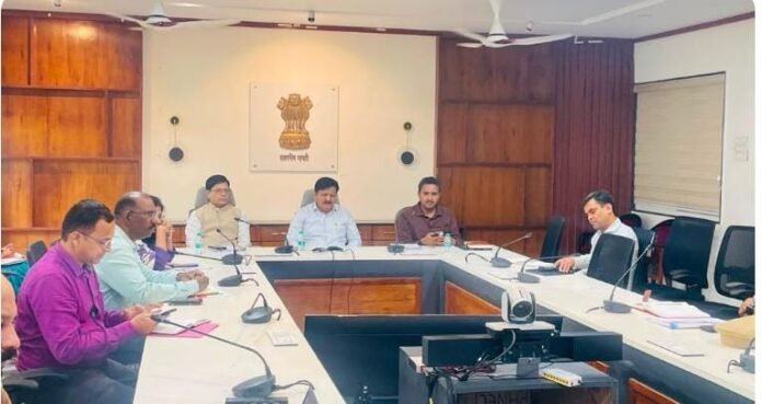 पालखी सोहळ्यासाठी प्रशासन सज्ज; आरोग्य, स्वच्छता, वाहतूक व सुरक्षेवर जिल्हाधिकाऱ्यांचा भर