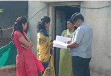 फलटण तालुक्यातील होळ येथे बनावट दूध निर्मितीवर धाड; रसायने व पावडर जप्त, दोघे ताब्यात