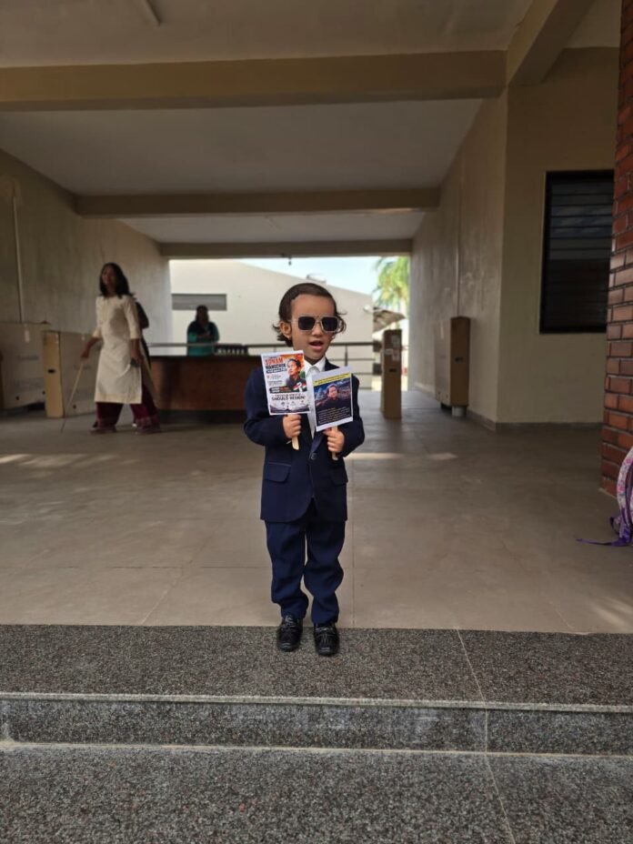 मिलेनियम स्कूल, अकलूज येथे फॅन्सी ड्रेस स्पर्धेत प्रिशा लखन गायकवाडचा आत्मविश्वासपूर्ण सहभाग; सादरीकरणाचे सर्वत्र कौतुक
