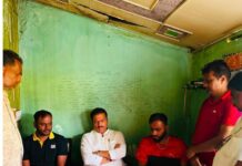 राष्ट्रवादीचे ज्येष्ठ कार्यकर्ते नंदकुमार मोरे यांच्या कुटुंबीयांची आ. शशिकांत शिंदे यांनी घेतली भेट; दुःखात सहभागी होत व्यक्त केला आधार