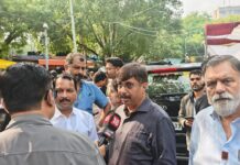 दिल्लीतील विद्यार्थी आंदोलनाला शरद पवार व खासदार धैर्यशील मोहिते-पाटील यांचा पाठिंबा; विद्यार्थ्यांच्या मागण्यांवर केंद्राने तातडीने निर्णय घ्यावा