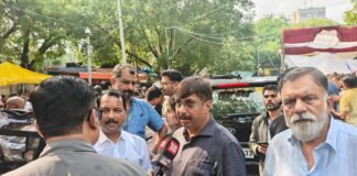 दिल्लीतील विद्यार्थी आंदोलनाला शरद पवार व खासदार धैर्यशील मोहिते-पाटील यांचा पाठिंबा; विद्यार्थ्यांच्या मागण्यांवर केंद्राने तातडीने निर्णय घ्यावा