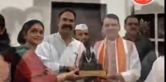 मुख्यमंत्री देवेंद्र फडणवीसांचा वाढदिवस फलटण येथील विंचुर्णीत साजरा; माजी खासदार रणजितसिंह नाईक-निंबाळकर यांच्या फार्महाऊसवरील स्नेहभेटी
