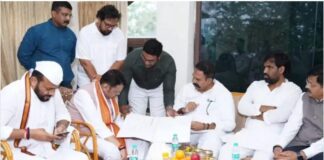 फलटण विमानतळ प्रकल्पाला वेग; मुख्यमंत्री फडणवीसांसमोर सादर झाला सविस्तर आराख