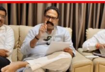 फलटणचा खरा नाईक-निंबाळकर मीच; माझ्या नादी लागलात तर रडायचंही सुचणार नाही” — माजी खासदार रणजितसिंह नाईक-निंबाळकर यांचा राजे बंधूंवर घणाघाती हल्लाबोल